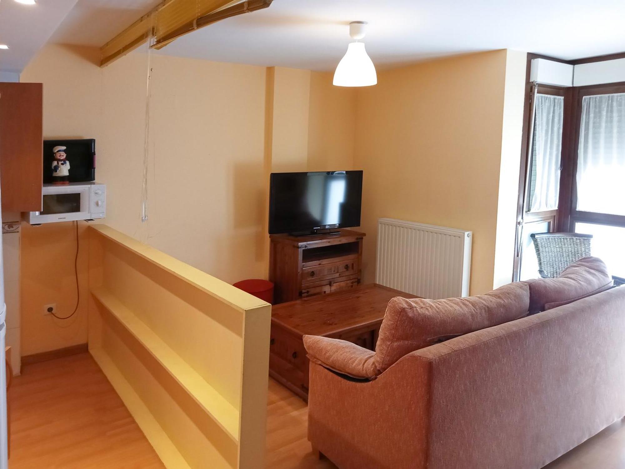 Apartamentos Valle De Tena - Biescas 3000 ภายนอก รูปภาพ