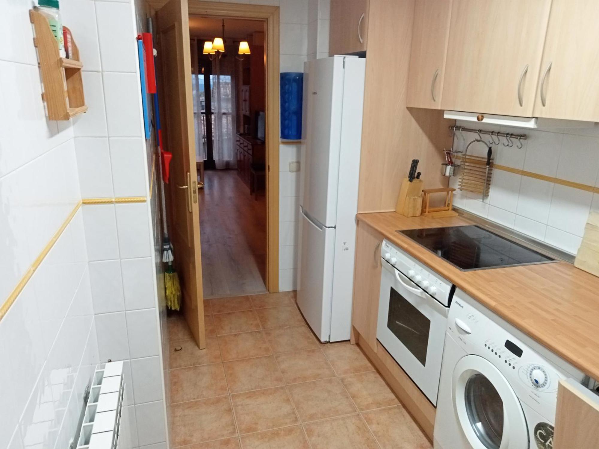 Apartamentos Valle De Tena - Biescas 3000 ภายนอก รูปภาพ