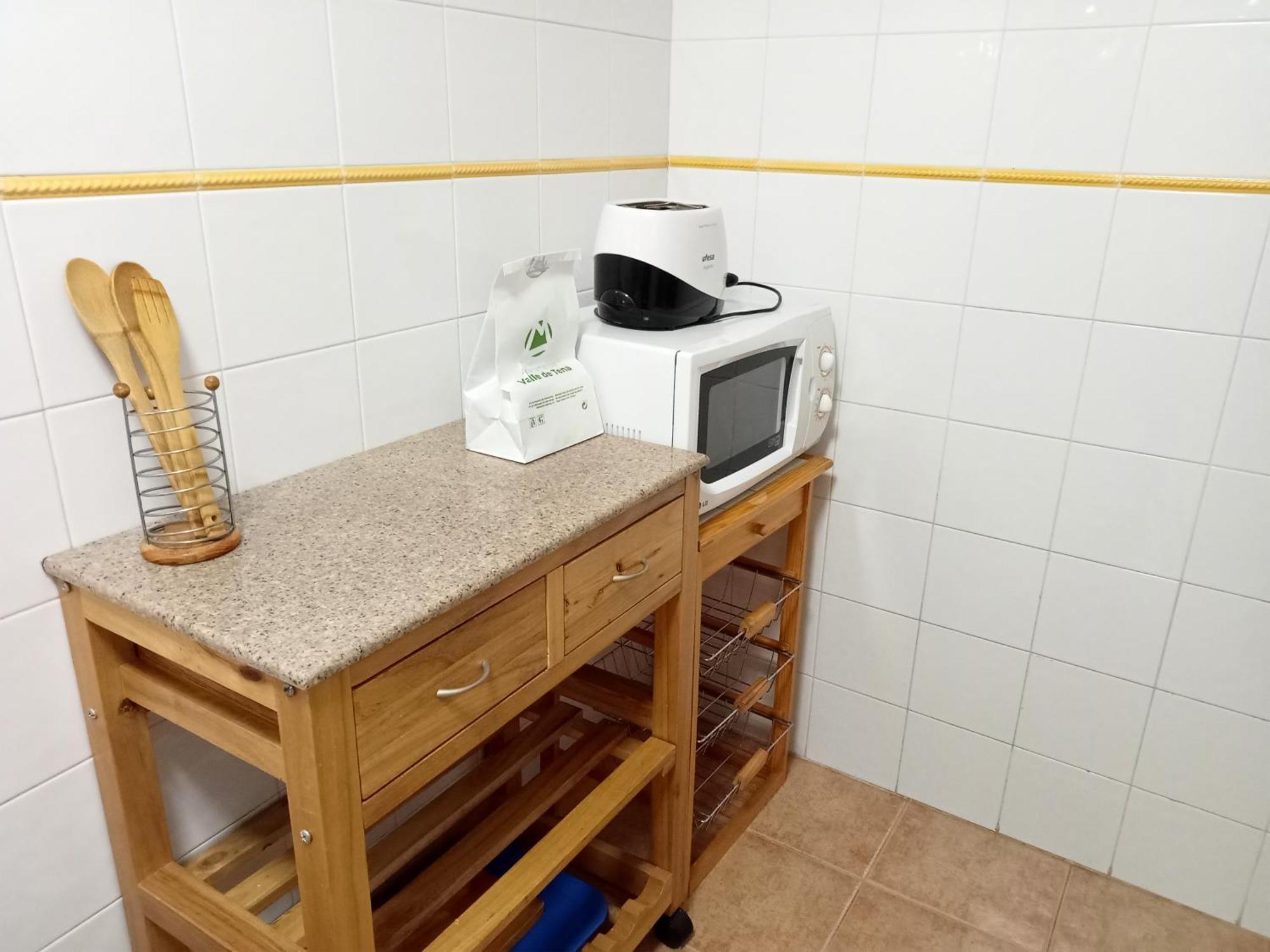 Apartamentos Valle De Tena - Biescas 3000 ภายนอก รูปภาพ