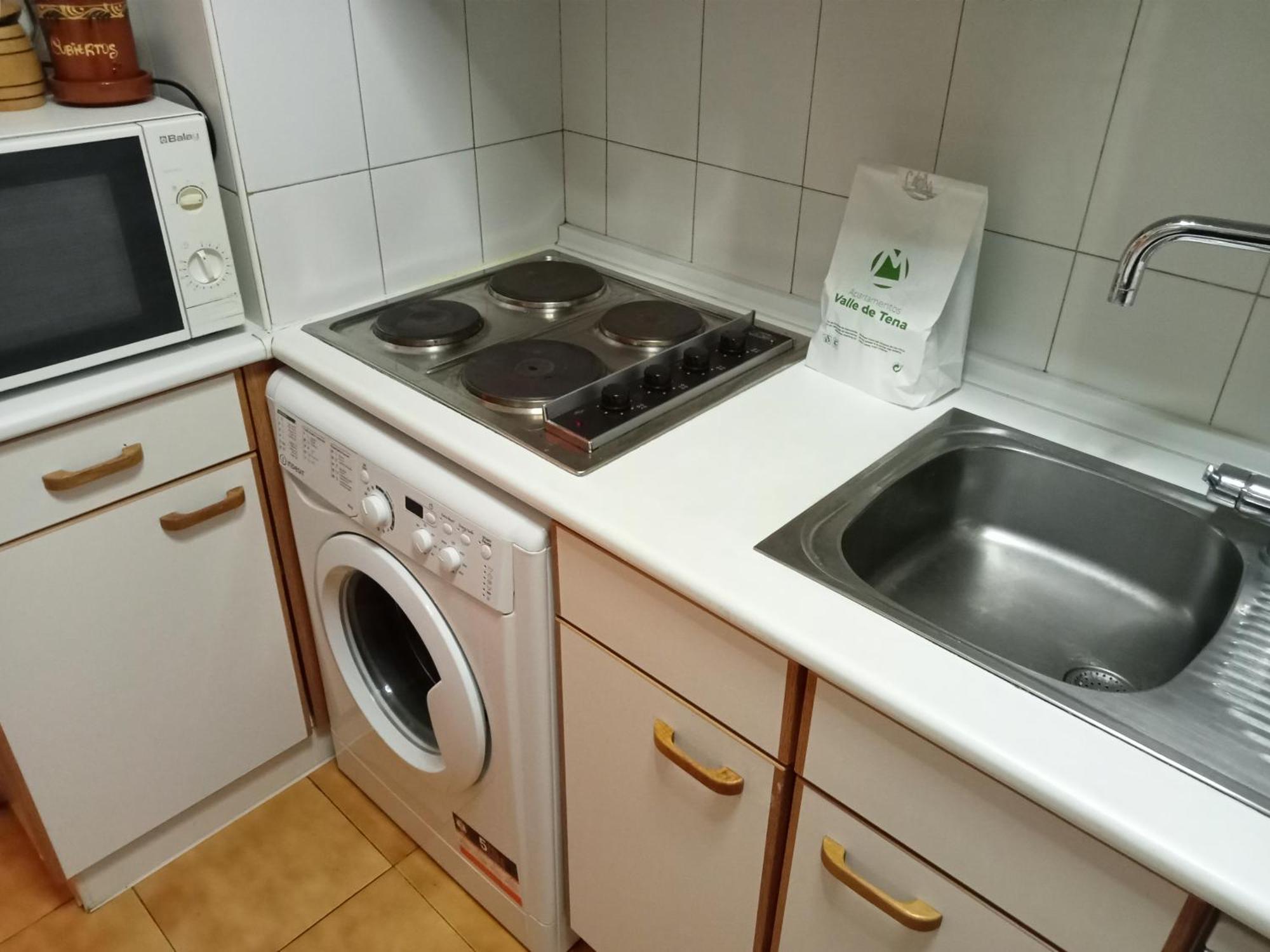 Apartamentos Valle De Tena - Biescas 3000 ภายนอก รูปภาพ